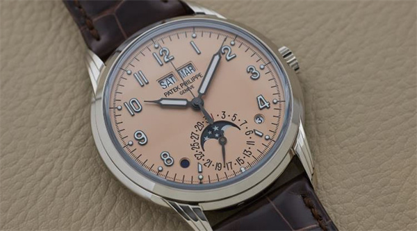 百达翡丽手表表带掉色处理办法推荐（图）