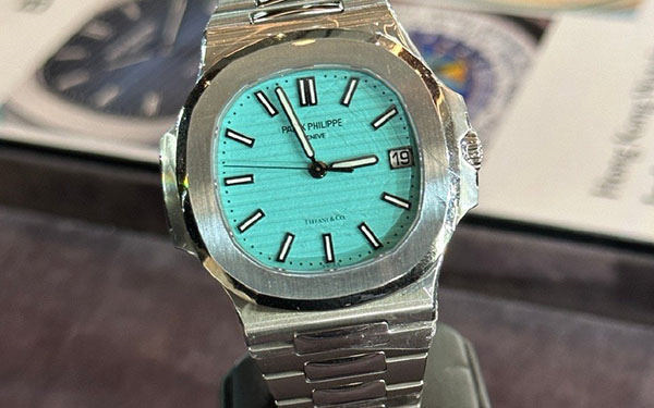 百达翡丽手表进水了处理办法大全(图) 百达翡丽手表进水了处理办法大全(图)